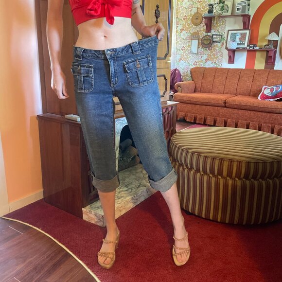 Y2K low rise capris with back pockets on front! - Picture 6 of 13